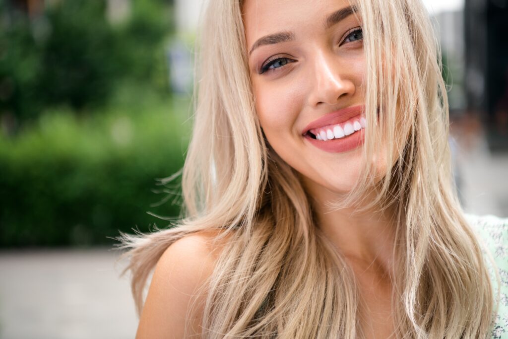 Cosmetic Dentist in Mitchell